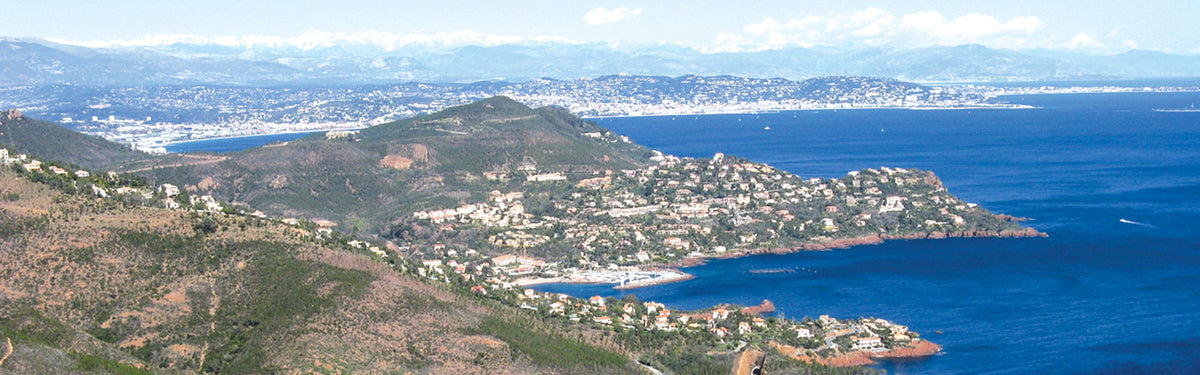 Walking in Provence - East: a complete planning guide