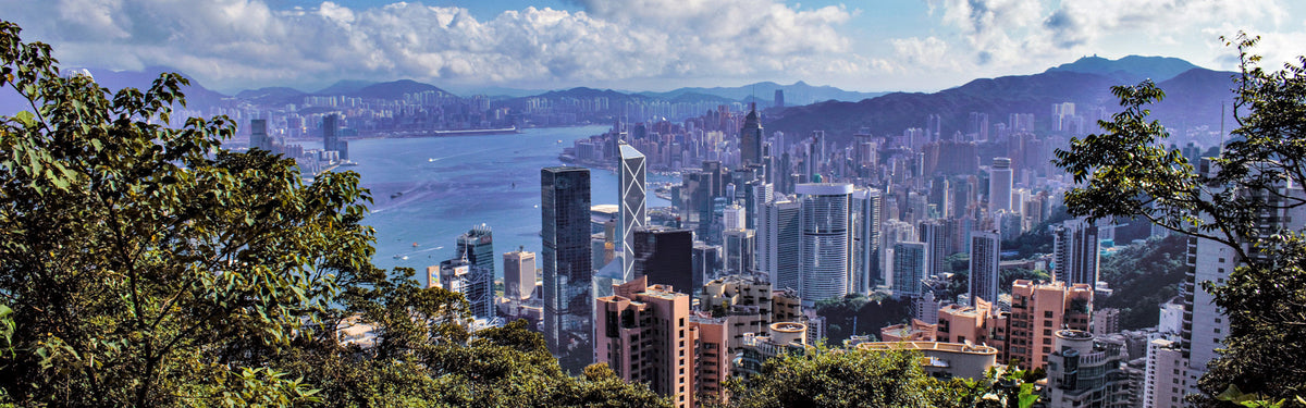 International trails easily accessible by public transport