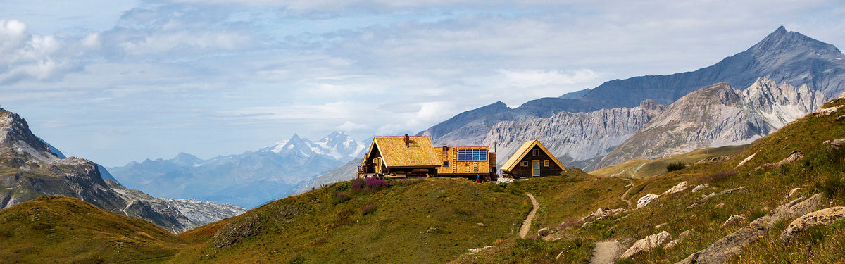 An essential guide to planning your first hut-to-hut trip in the Alps