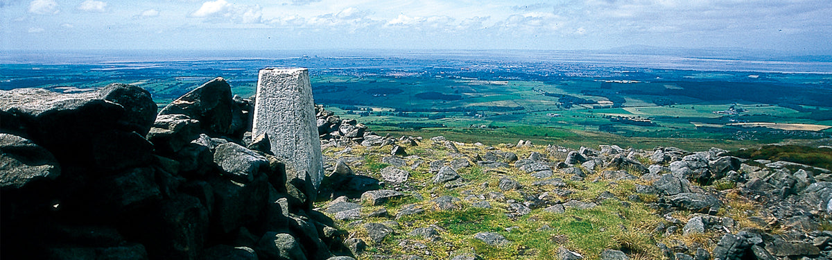 Walking in the Forest of Bowland and Pendle: a complete planning guide