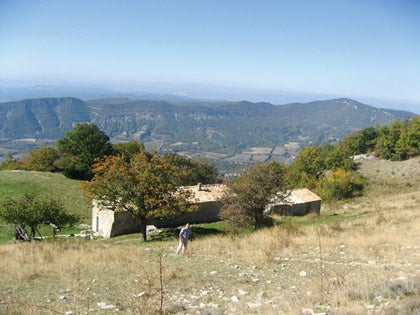 Walking in Provence - West - Route Photos - Ferme de la Lance
