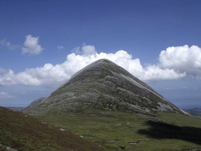 Walking the Corbetts Vol 1 South of the Great Glen - Route Photos - Beinn Shiantaidh from Beinn an Oir (Route 10)