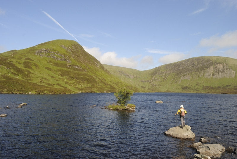 Walking in the Southern Uplands - Route Photos - Mid Craig and Lochcraig Head from Loch Skeen (Walk 21)