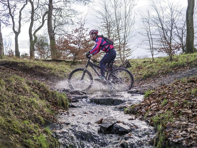 Mountain Biking in Southern and Central Scotland - Route Photos - Crossing a burn at Cathkin Braes