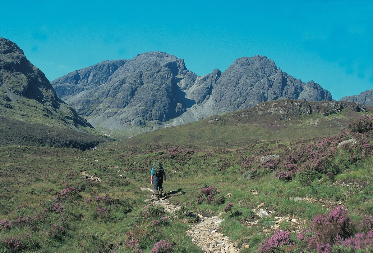 The Isle of Skye - Route Photos - Heading for Bla Bheinn