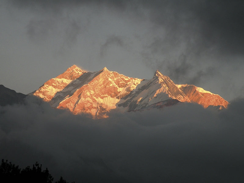 Annapurna - Route Photos - Annapurna I sunset from Kalopani (Trek 1)
