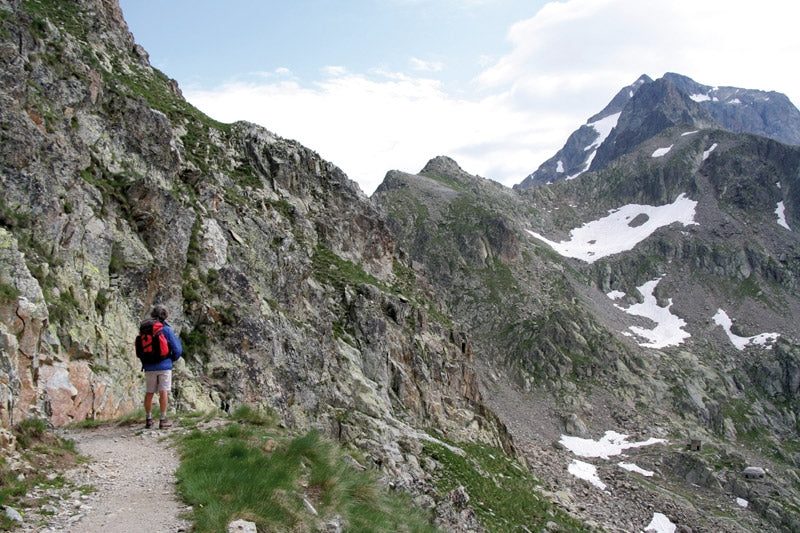Walks and Treks in the Maritime Alps - Route Photos - The path to Pas des Ladres (Walks 3 and 6)
