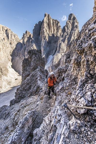 Via Ferratas of the Italian Dolomites Volume 1 - Route Photos - Traversing and ascending the many spires of Sassolungo (Route 18)