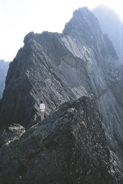The High Tatras - Route Photos - Orla Perc – at Zmarzla Przelecz (Red 009B, Poland) (photo: R Turnbull)