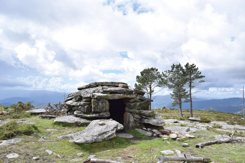 Walking in Portugal - Route Photos - Beehive-shaped shepherd’s shelter (Walk 5)