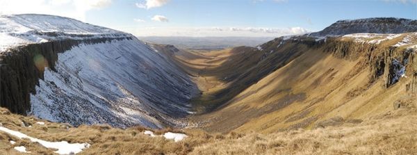 The Pennine Way - the Path, the People, the Journey - Route Photos - For many Pennine Way walkers, High Cup Nick is one of the highlights of the entire trail. (photo: Steve Westwood)