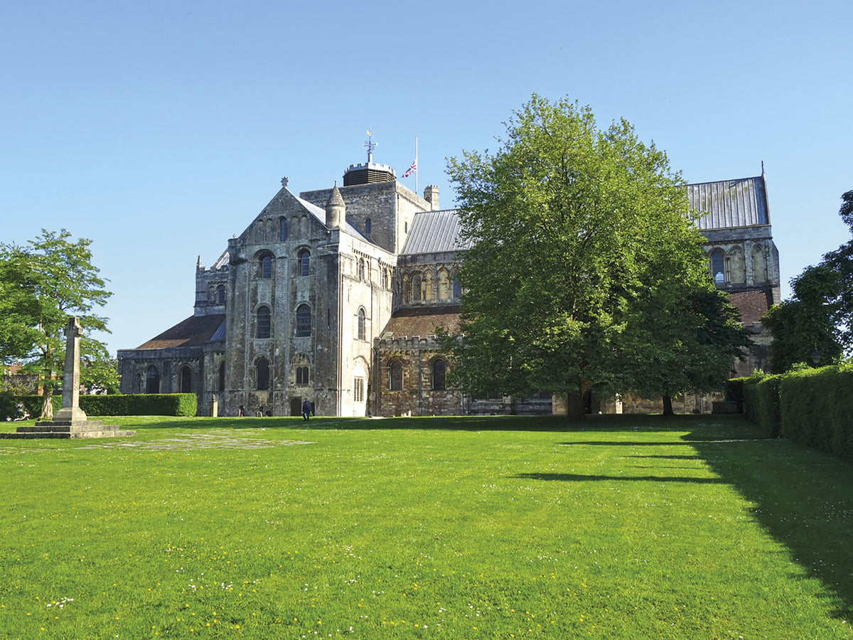 Walking Hampshire's Test Way - Route Photos - Romsey Abbey (Stage 7/Walk 15)