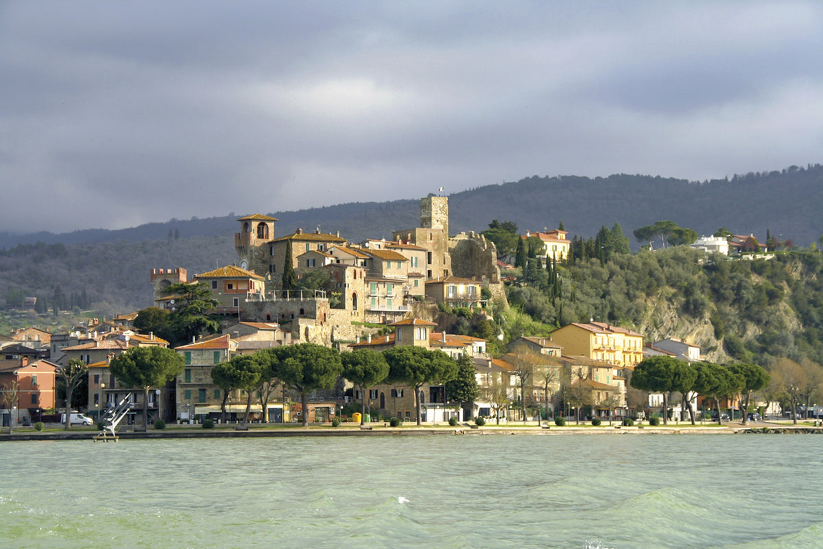Walking in Umbria - Route Photos - Looking back to Passignano from the ferry
