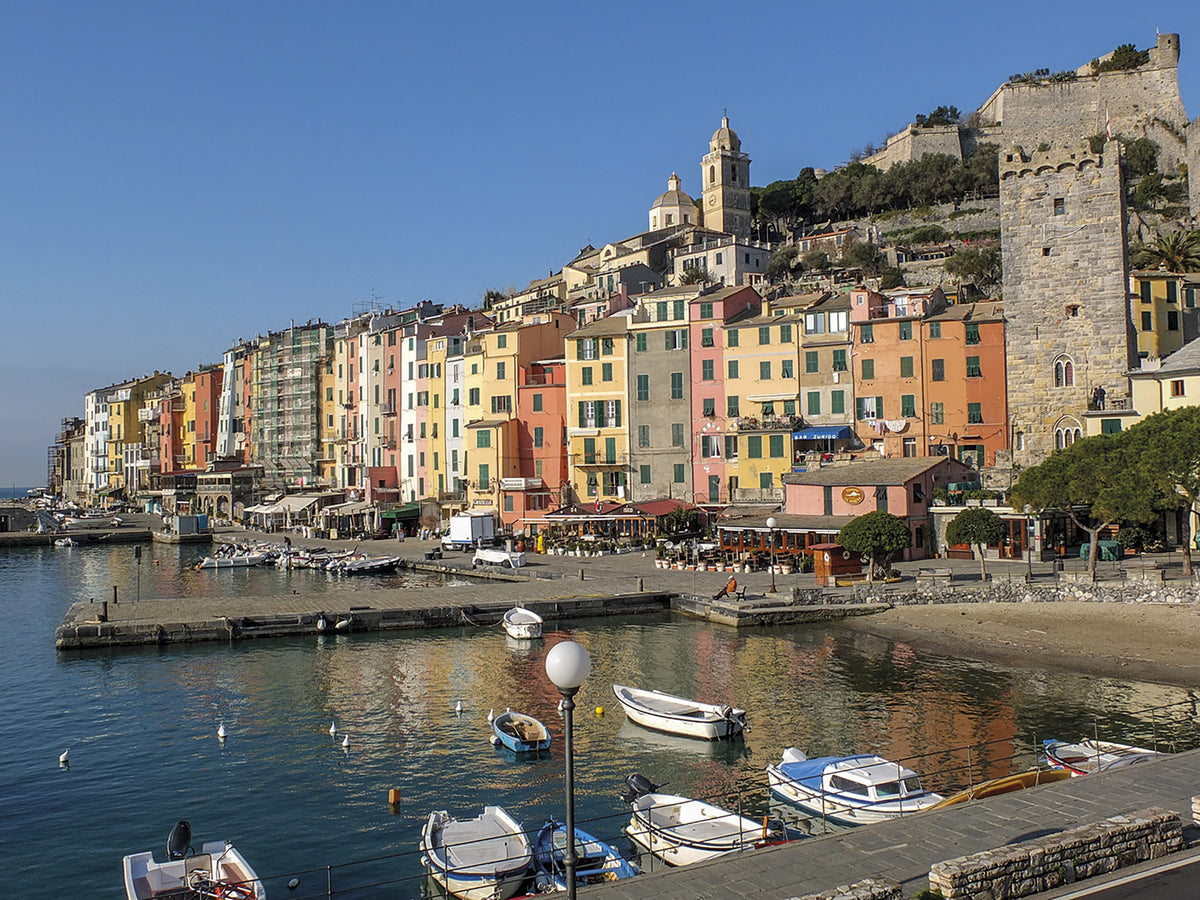 Walking in Italy's Cinque Terre - Route Photos - The colourful Palazzata at Porto Venere
