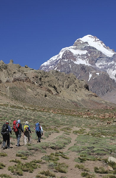 Aconcagua and the Southern Andes - Route Photos - Trekking up the Relinchos Valley