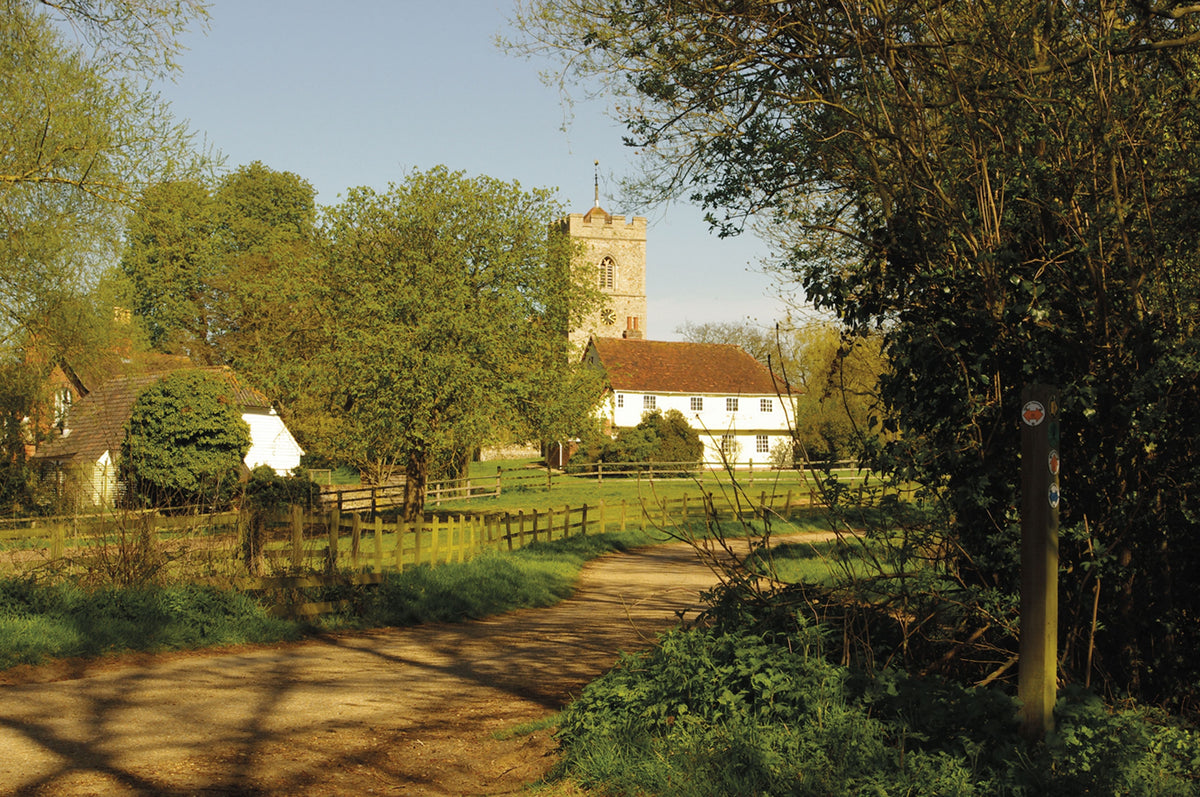 Walking in Essex - Route Photos - Matching: Church and marriage feast house