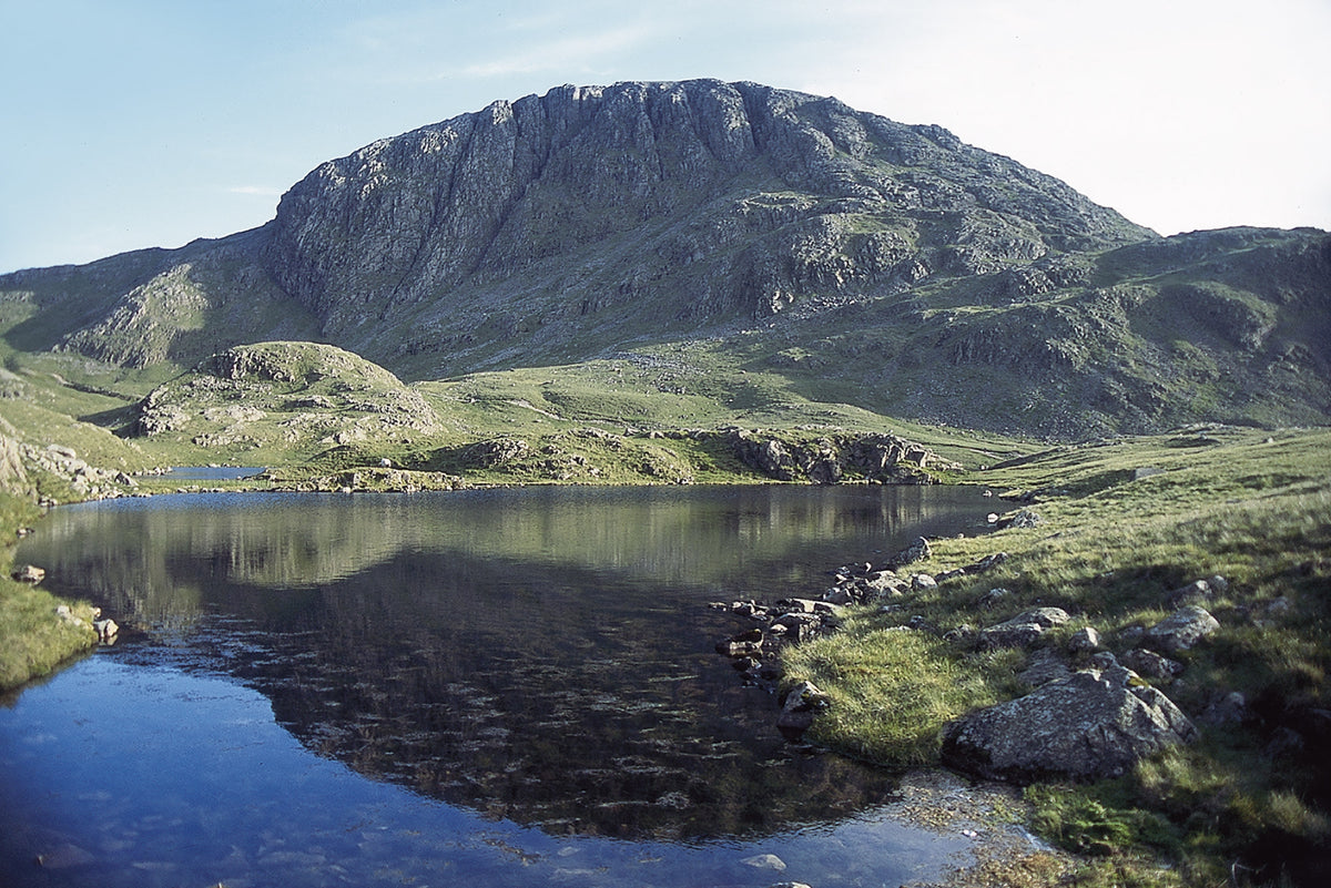 Walking the Lake District Fells - Borrowdale - Route Photos - Great End from Sprinkling Tarn