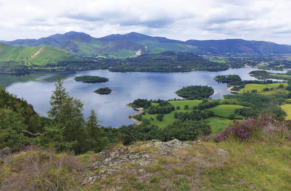 Walking the Lake District Fells - Borrowdale - Route Photos - Derwentwater from Walla Crag (photo: Maggie Allan)