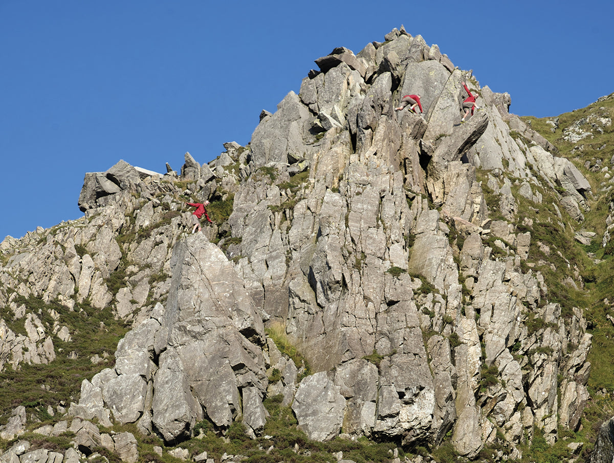 Scrambles in the Lake District - South - Route Photos - The pinnacles of Pinnacle Ridge (Route 1)