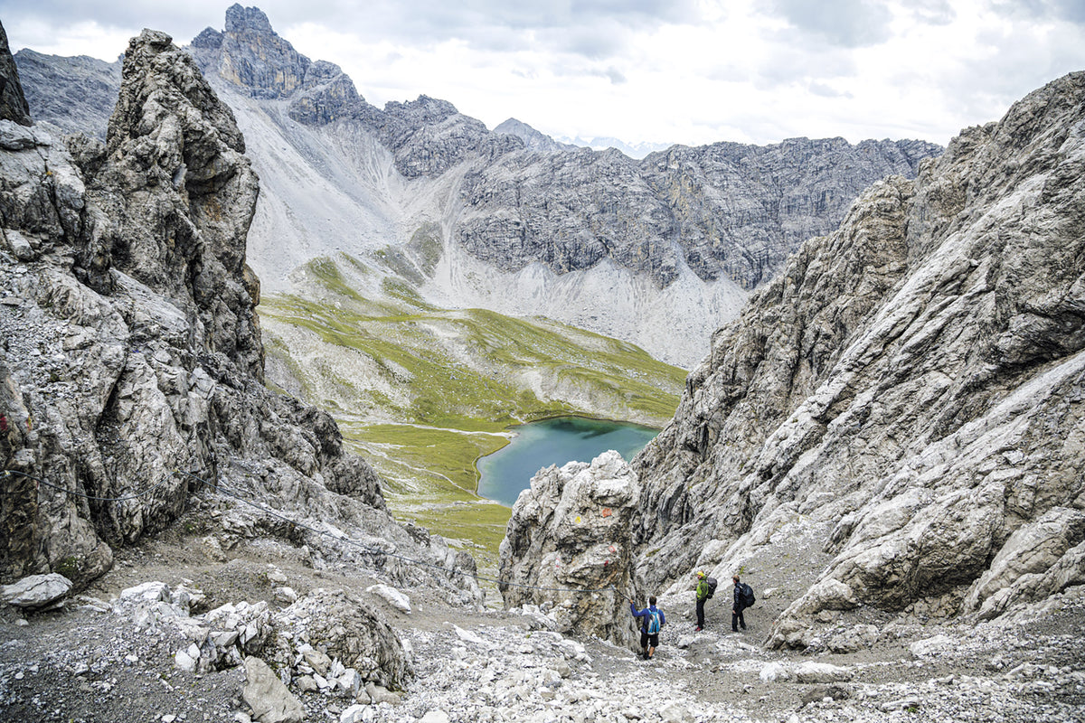 Trekking Austria's Adlerweg - Route Photos - The Adlerweg descends through Hintere Dremelscharte towards Steinsee 
(photo: Tirol Werbung; photographer – Dominik Gigler) (Stage 20)