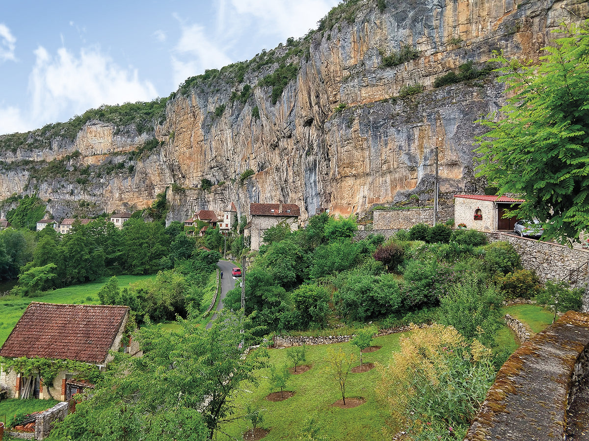 Camino de Santiago - Via Podiensis - Route Photos - The cliff-side trail leading into Cabrerets (Célé Valley variant)