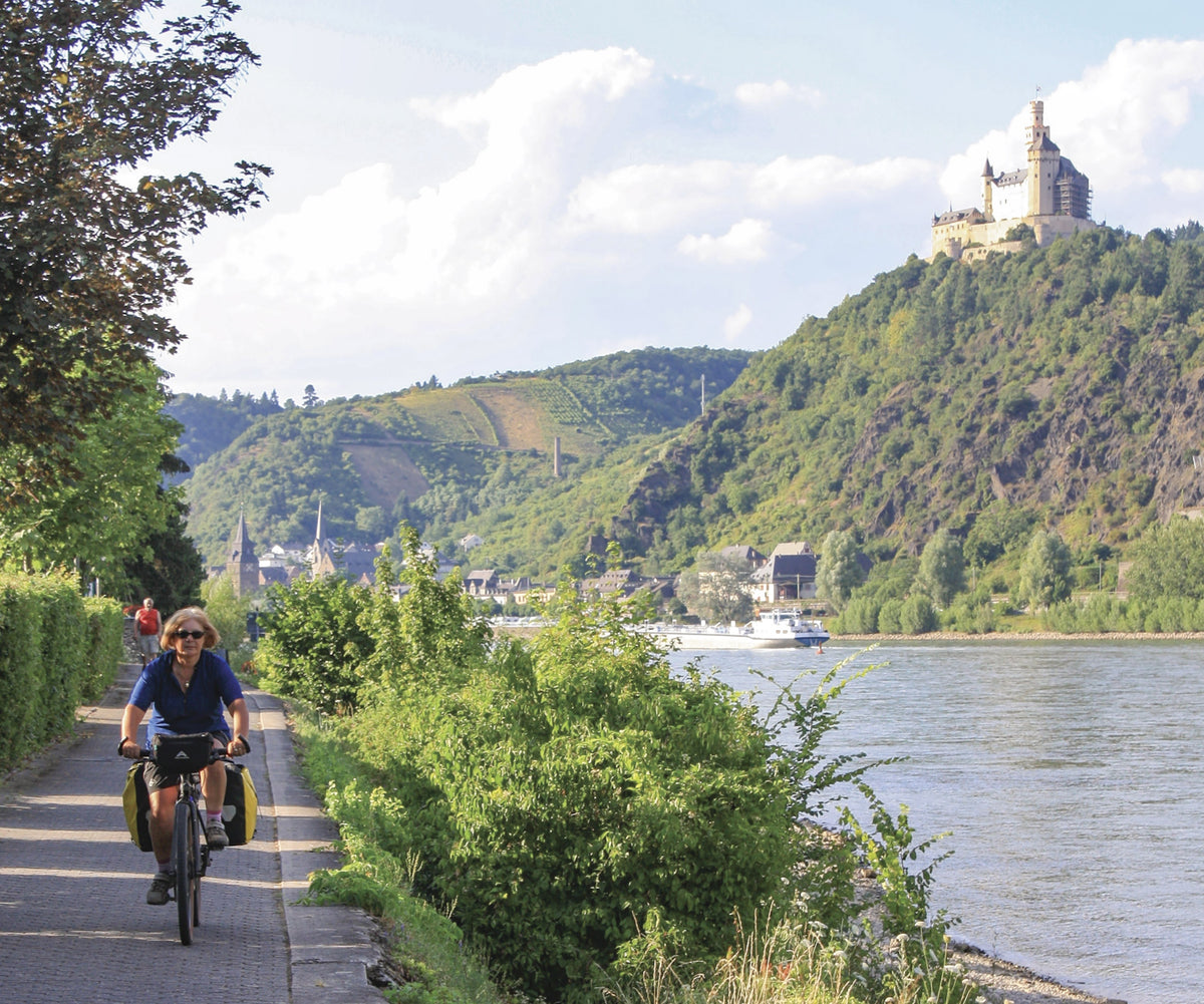 The Rhine Cycle Route - Route Photos - Marksburg castle in the Rhine gorge (Stage 17)