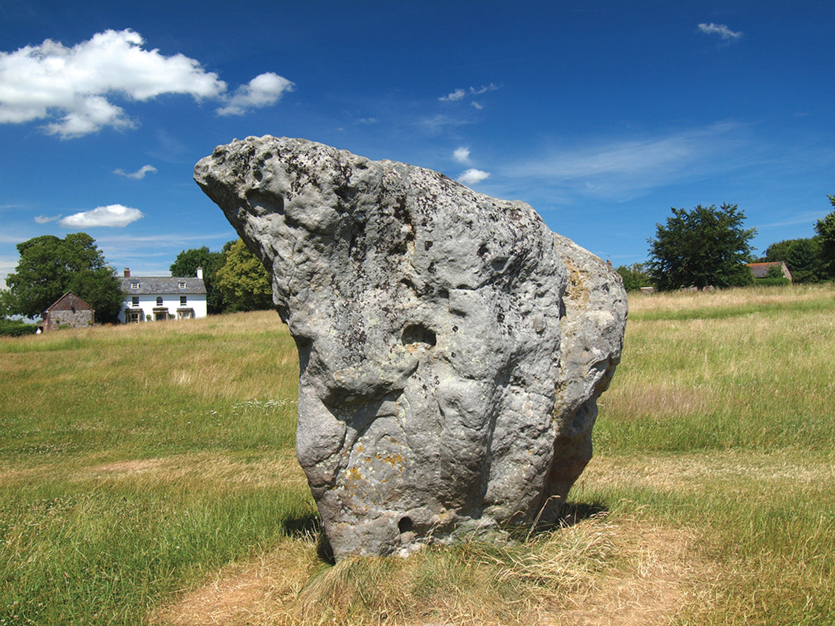 Walking in the North Wessex Downs - Route Photos - Take time to explore the stone circle and henge at Avebury