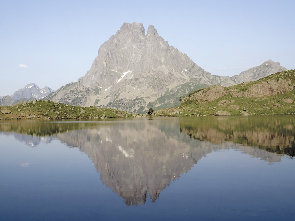 Trekking the GR10 - Route Photos - Pic du Midi d’Ossau from Lac Gentau (Stage 13)