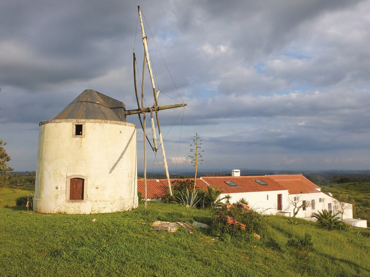 Portugal's Rota Vicentina - Route Photos - An old windmill at Moinhos do Paneiro at the end of Stage 1