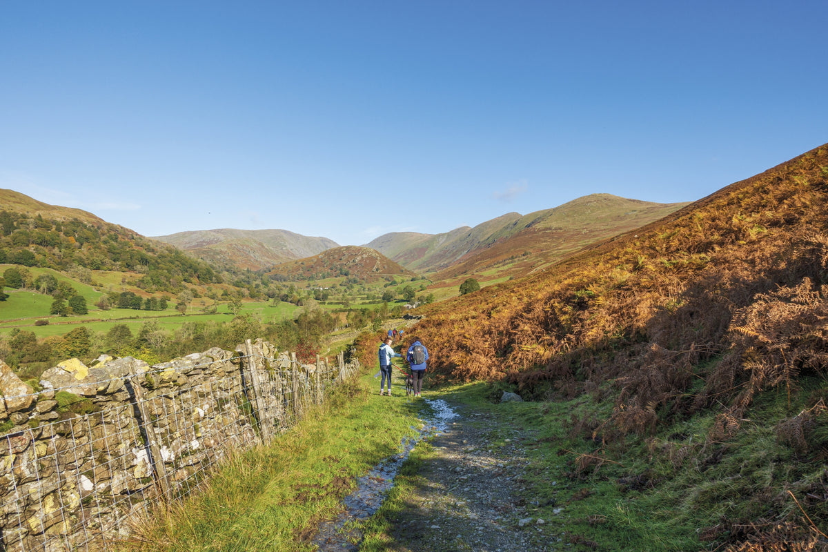Short Walks in the Lake District: Windermere Ambleside and Grasmere - Route Photos - Looking back north up the Troutbeck Valley
