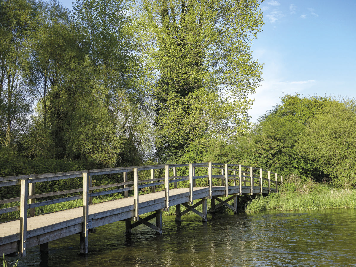 Short Walks Winchester - Route Photos - Footbridge across the River Test at Houghton