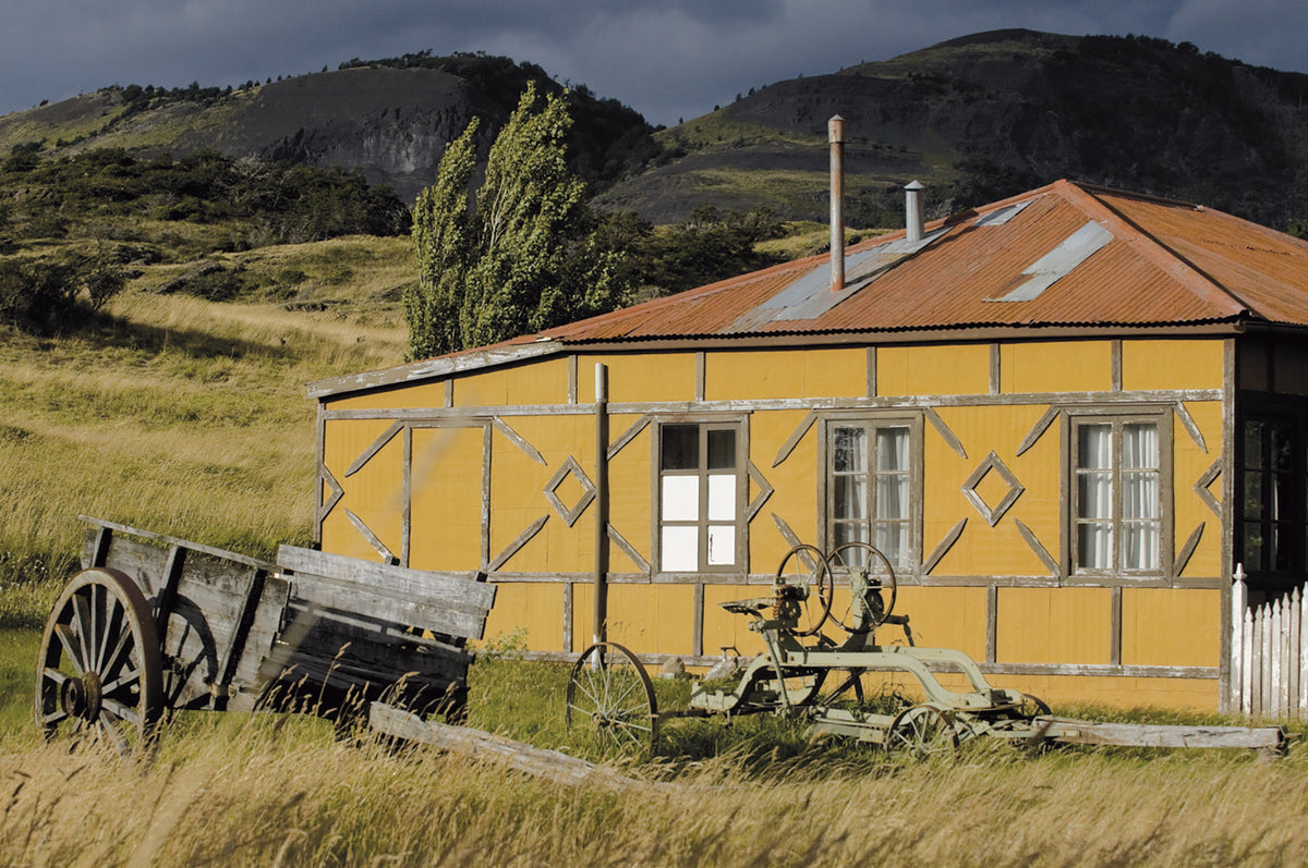 Trekking in Torres del Paine - Route Photos - House near Lago Toro, Torres del Paine national park (Walks 1 and 4)