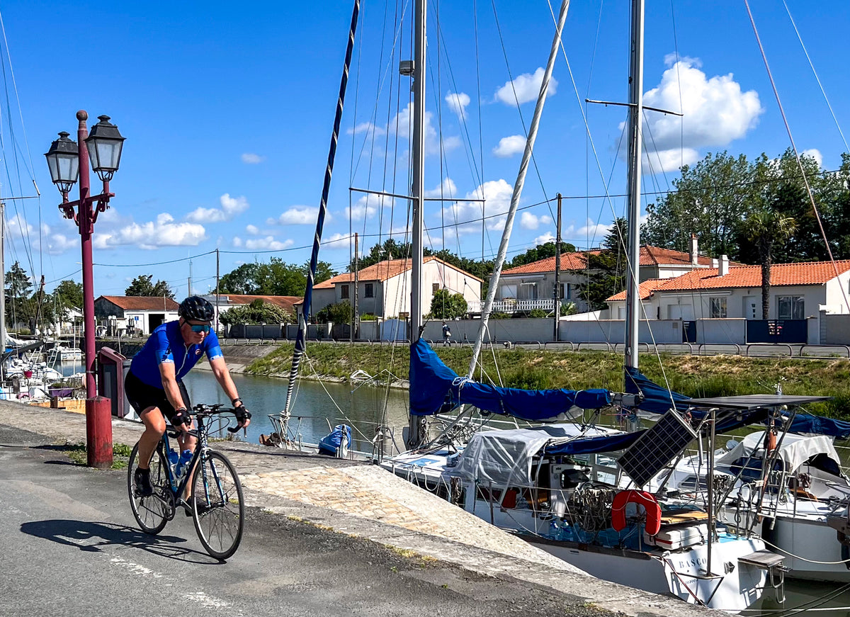 Cycling La Velodyssee - Route Photos - The Quai de Fuliliers, Marans